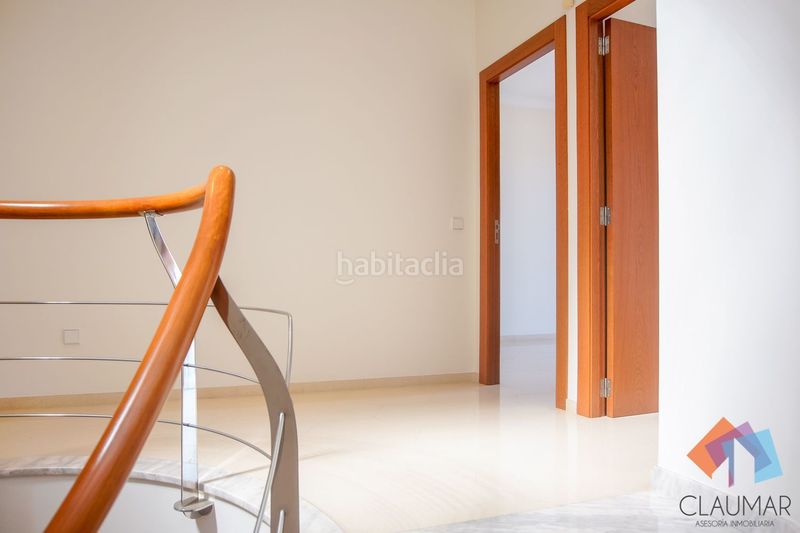Foto 25325c92-9a34-466a-9965-4241859d8c8b. Casa amb calefacció a Centro Histórico Gandia