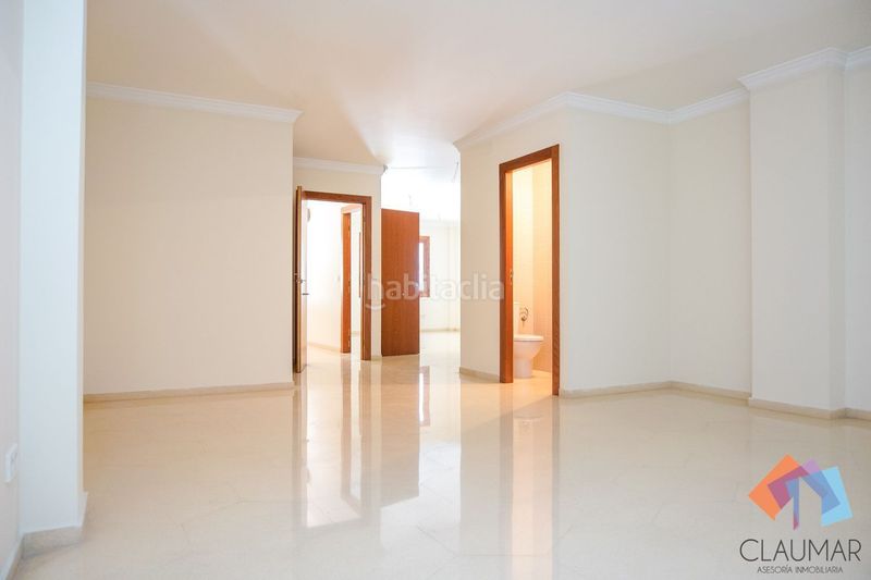Foto 25f8656c-e581-4c55-9ae0-9e98dc8488c8. Casa amb calefacció a Centro Histórico Gandia