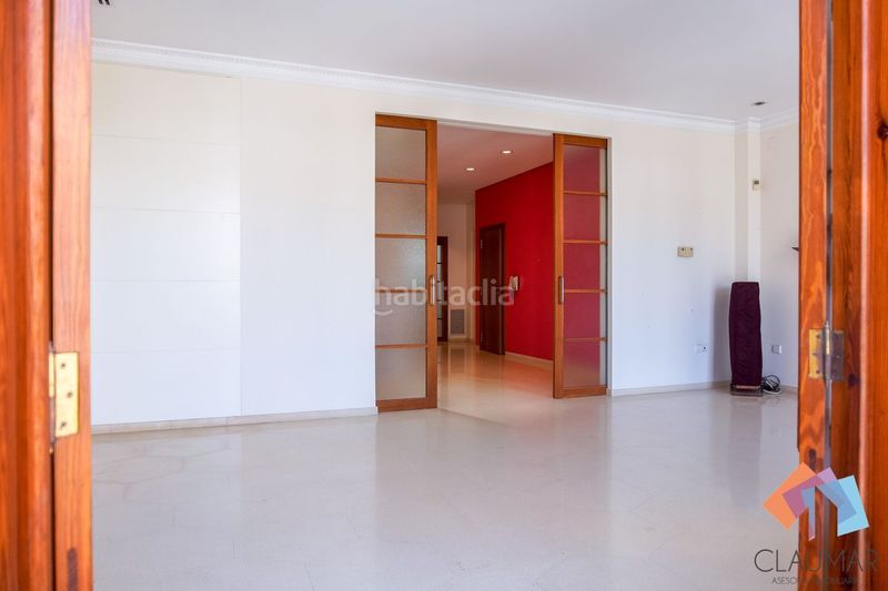Foto 9a116d53-df8b-4555-9c15-0537e29c40e0. Casa amb calefacció a Centro Histórico Gandia
