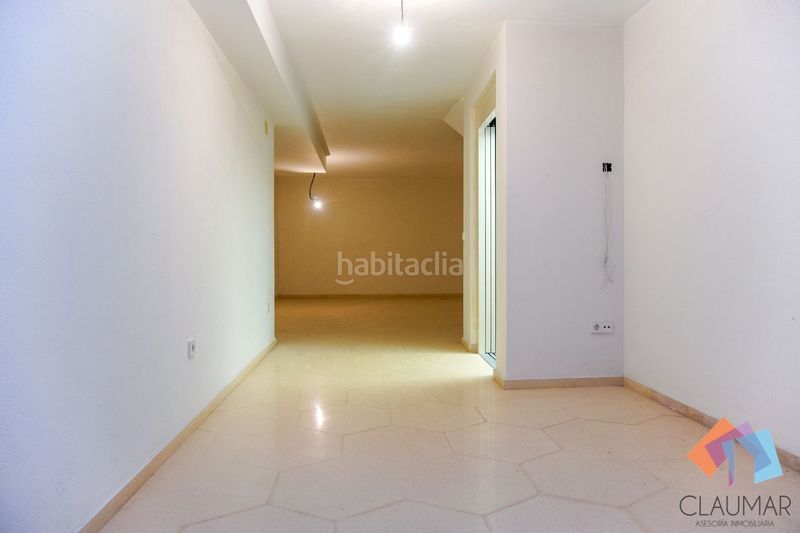 Foto c48e99dd-ff0c-45a5-b2bd-34388913a58f. Casa amb calefacció a Centro Histórico Gandia
