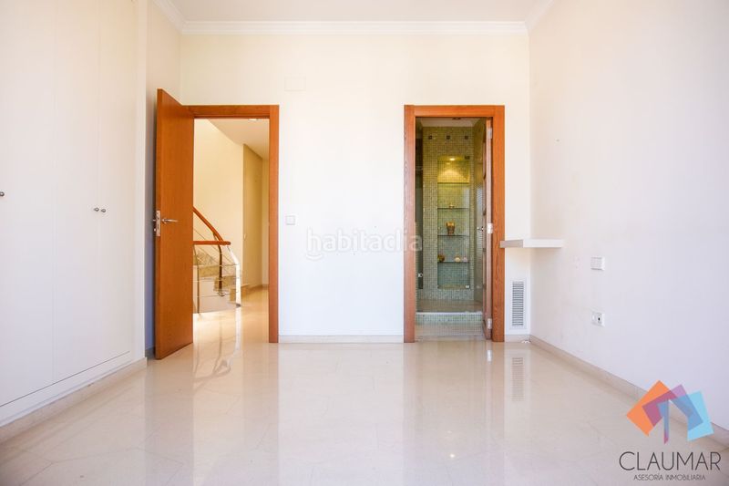 Foto d3a93cef-ffdc-43af-8297-23d2f6e3d913. Casa amb calefacció a Centro Histórico Gandia