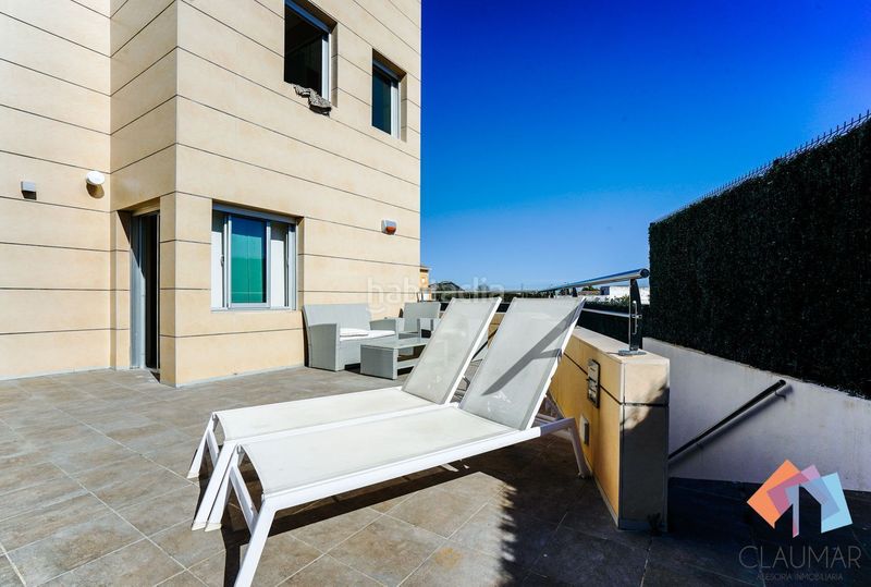 Foto 3b92d2ce-40a0-445b-bef4-435e8756aae8. Casa amb calefacció a Park Nord - Casona Gandia