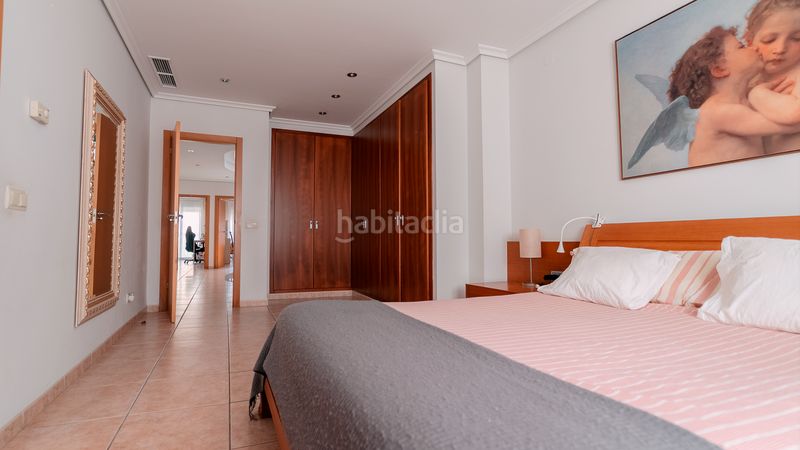 Foto 497c07e9-feeb-40ae-ac8d-00ead970c88c. Casa amb calefacció a Plaza Elíptica - República Argentina Gandia