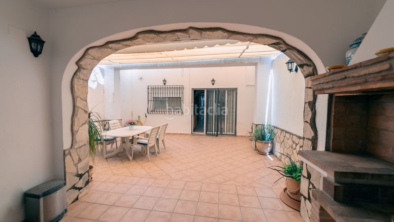 Foto 95cf2035-1cc7-4f72-88c4-786be62bf6c4. Casa amb calefacció a Plaza Elíptica - República Argentina Gandia