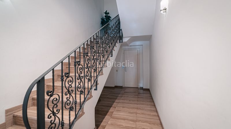 Foto ecb6ac8d-0689-440e-827e-ba852458bbe7. Casa amb calefacció a Plaza Elíptica - República Argentina Gandia