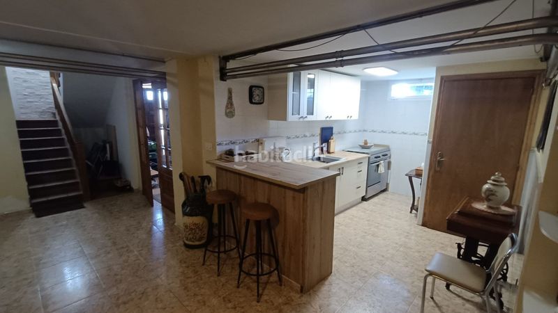 Foto 0bcebe86-27c5-4f54-a0c5-06d49dd34f99. Casa amb calefacció a Carracedelo