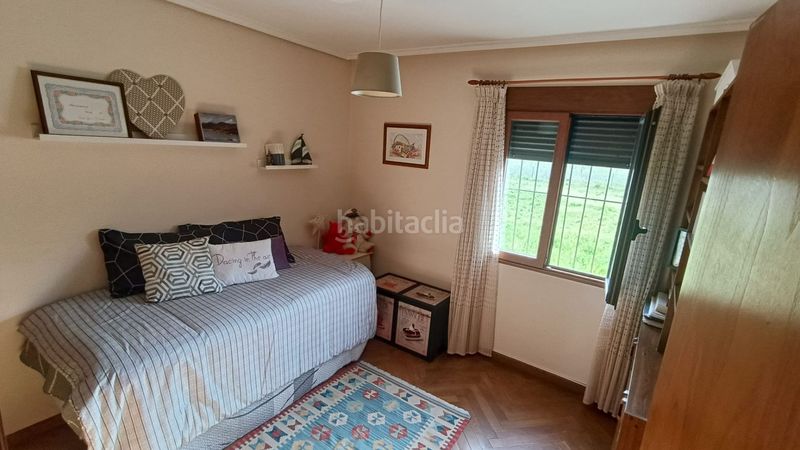 Foto 547894b2-51cd-454d-8ce6-51453a31d025. Casa amb calefacció a Carracedelo