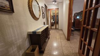 Casa adossada a Beniopa - Sant Pere. Vivienda de 3 plantas con enorme potencial en gandía