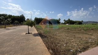 Residential Plot in Piles. Terreno urbano en la playa de piles