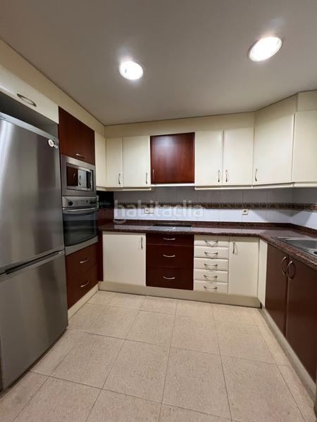 Foto 1fefad41-db77-439c-b52a-a338680b8b8c. Etagenwohnung mit parking in Germaníes - Juzgados Gandia