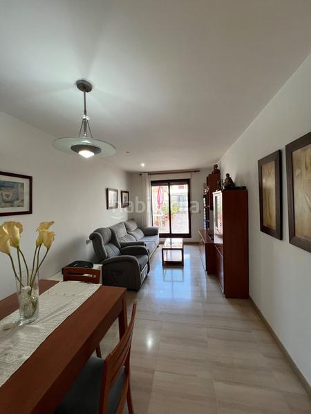 Foto c9f449d2-ffa0-48da-a086-fc2aaec42288. Etagenwohnung mit parking in Germaníes - Juzgados Gandia