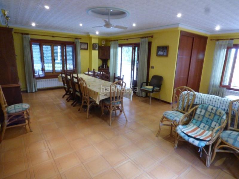 Foto 00543811-c28a-48da-ae59-aca77ea3a471. Xalet amb calefacció aparcament piscina a El Bosque Chiva