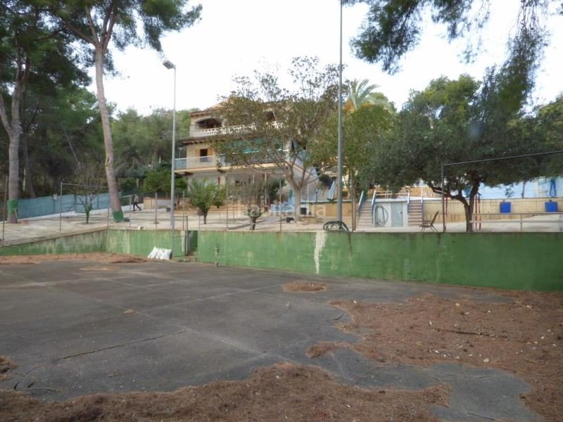 Foto 82131c8e-1dc3-4cad-9619-032f087cba09. Xalet amb calefacció aparcament piscina a El Bosque Chiva