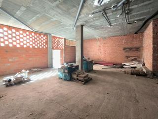 Rent Business premise in Metro - Auditorio