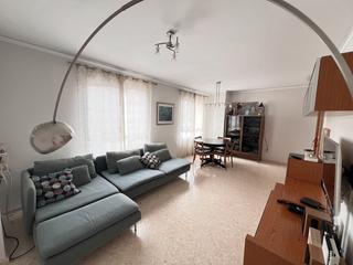 Etagenwohnung en Benetsser. Se vende vivienda en benetusser
