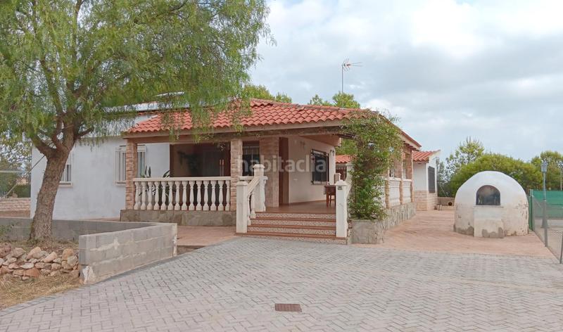 Foto 594cdea1-fa75-42e8-9408-7add6cedeab2. Chalet se vende chalet en Cheste