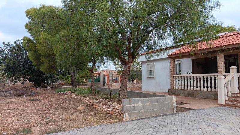 Foto 9d560806-8183-4808-9fed-8c918e84914c. Chalet se vende chalet en Cheste