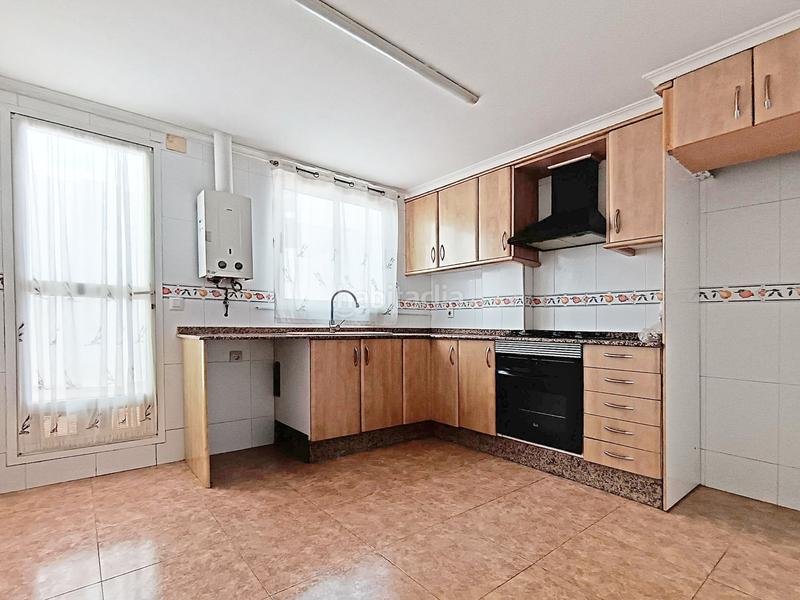 Foto 95a790d7-d960-42fe-a316-e6f7059b0b3c. Location appartement dans Plaza Xúquer Paiporta