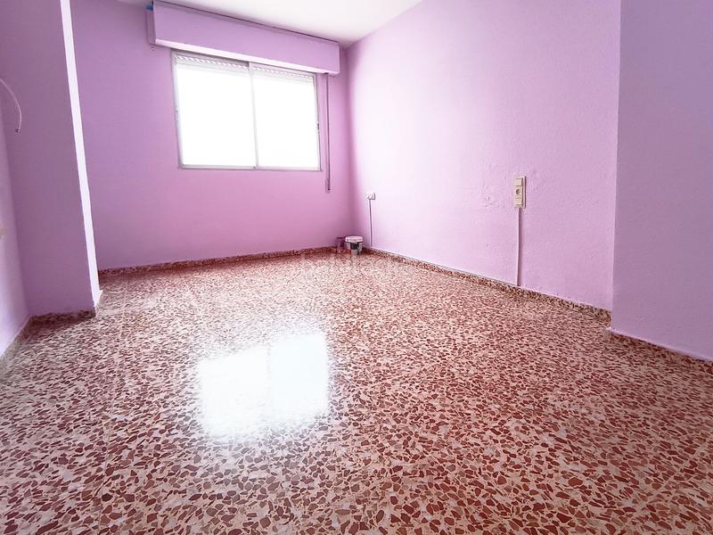 Foto 58df07d6-9de7-43ff-aee5-884dfaff17ae. Miete etagenwohnung in Plaza Xúquer Paiporta