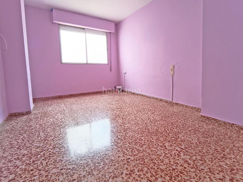 Foto c28bc107-050e-4306-ac6b-00174d79fdf5. Miete etagenwohnung in Plaza Xúquer Paiporta