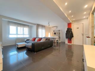 Etagenwohnung in Carrer Lepanto