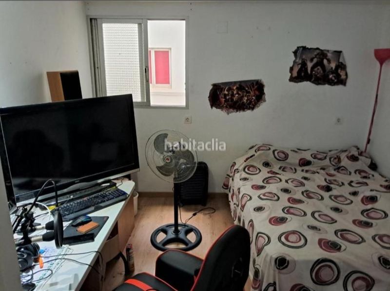 Foto 4a4a0485-4d64-44bf-8e77-ad70c0adf666. Ático se vende semi-ático en Catarroja