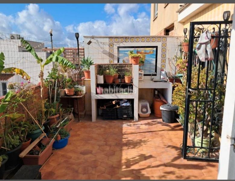 Foto 8123bcf2-af4c-4ff6-985a-2da7738be5bf. Ático se vende semi-ático en Catarroja