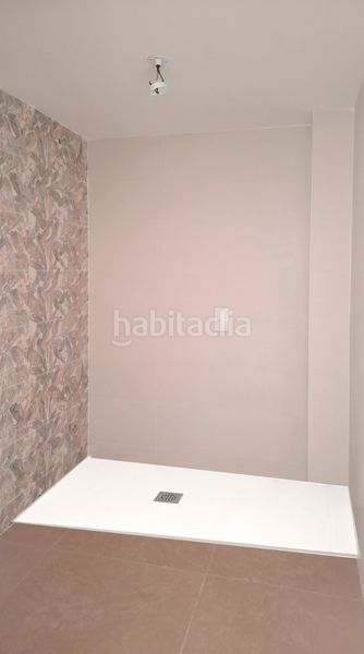 Foto b3ae57de-7662-4fc7-a547-99fd64a384a8. Pis a Centro - Ambulatorio Paiporta