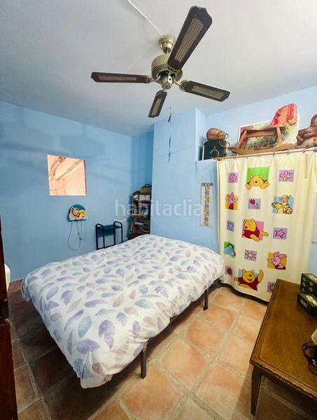 Foto a39b2f5a-04d2-4de9-b198-73e11823894c. Casa amb xemeneia a Benafer