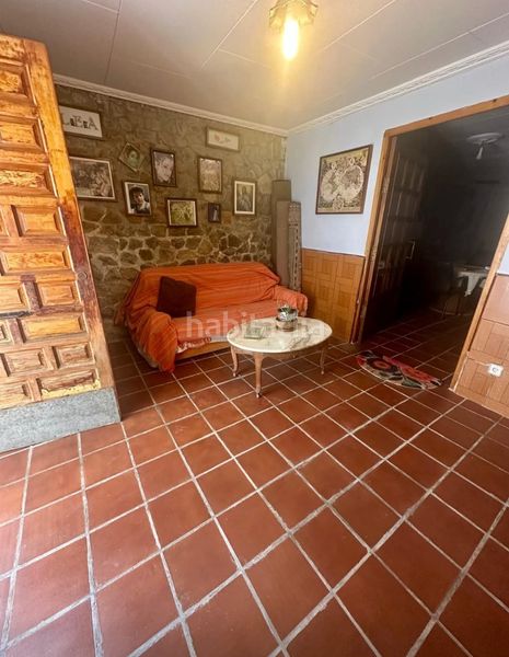 Foto b61e88ff-be64-4e66-ae73-d62507004f6e. Casa amb xemeneia a Benafer