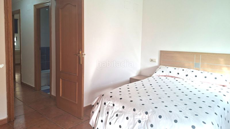 Foto 550532c7-c5f0-48e3-a704-6f3fd8e70fc3. Casa adossada amb xemeneia aparcament a Massamagrell