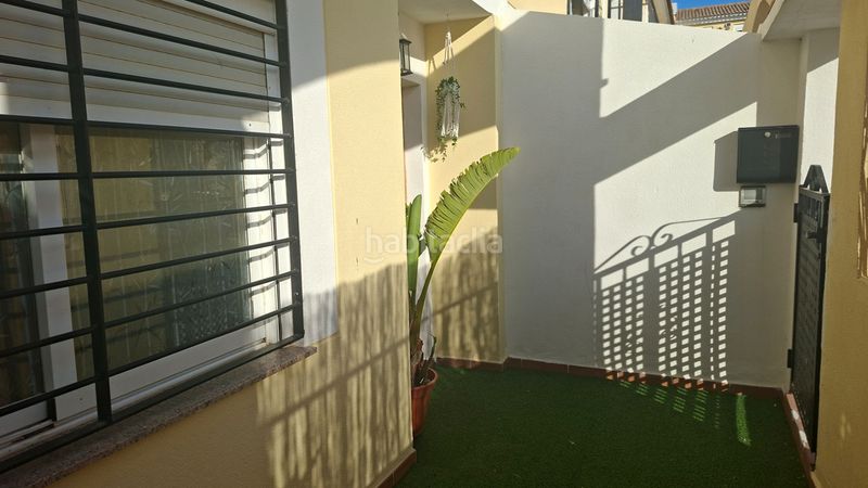 Foto 7a2b87de-cc3f-4e4c-895c-01957c555d55. Casa adossada amb xemeneia aparcament a Massamagrell