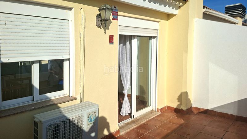 Foto d1972bb4-3113-4a09-ab13-5efe365ac0a7. Casa adossada amb xemeneia aparcament a Massamagrell