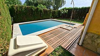 Chalet in Las Atalayas-Urmi-Cerro Mar. Se vende chalet en peñiscola