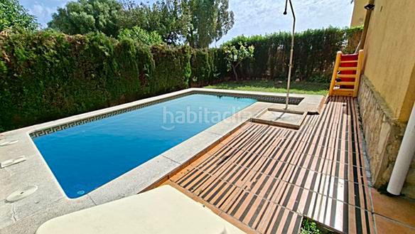 Foto 4c841bcb-27f4-4d0f-94d4-acef8b99bc89. Xalet amb xemeneia aparcament piscina a Las Atalayas-Urmi-Cerro Mar Peñíscola