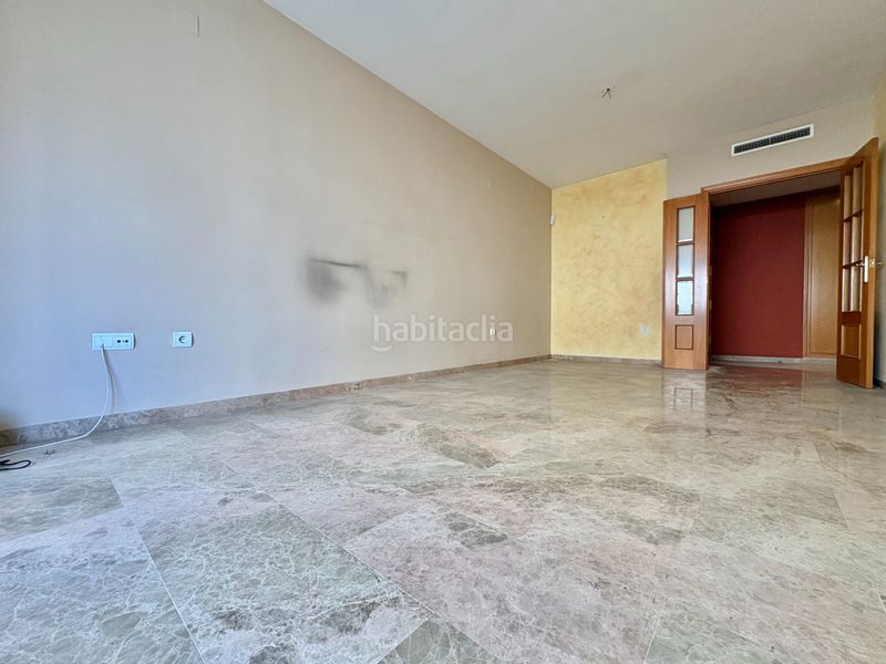 Foto ea196bd0-dfeb-4e82-b894-40ef7e25a8aa. Pis amb aparcament a Alfafar