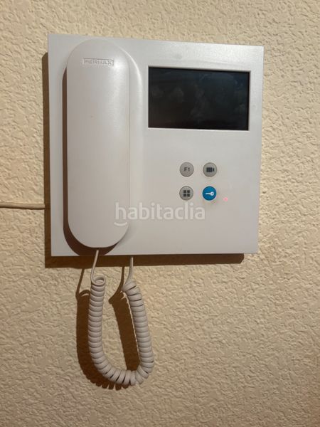 Foto c7c04097-838b-46f0-8c2d-ddfafc43591e. Pis a Benetússer