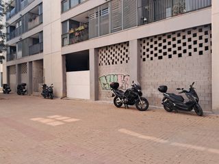 Miete Geschäftsraum  Carrer montcada. ¡se alquila local comercial en la zona nueva de paiporta!
