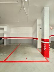 Posto auto in Carrer Museros