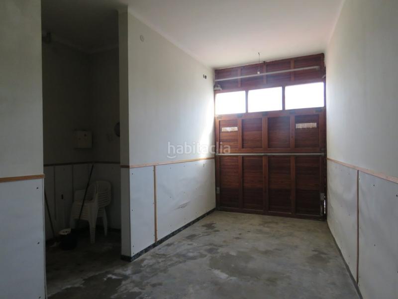 Foto 3bb9ce99-d1ee-4bc3-bc21-fc3f43b35b42. Casa  vistas al rio en Casc Antic Amposta