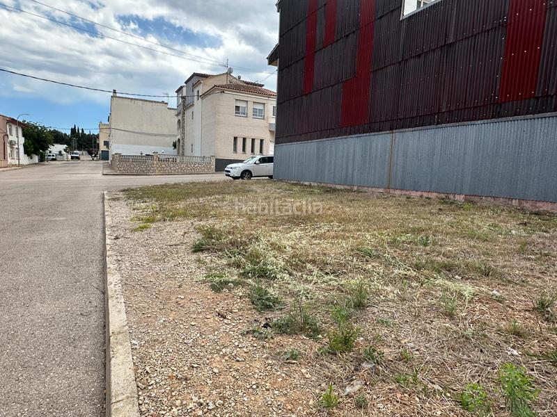 Foto 3a0576f1-57c6-4b6b-9247-2a88eb383c24. Terreno residencial parcela esquinera en Masdenverge