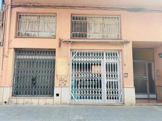 Local Comercial  Carrer dos de maig. Local comercial