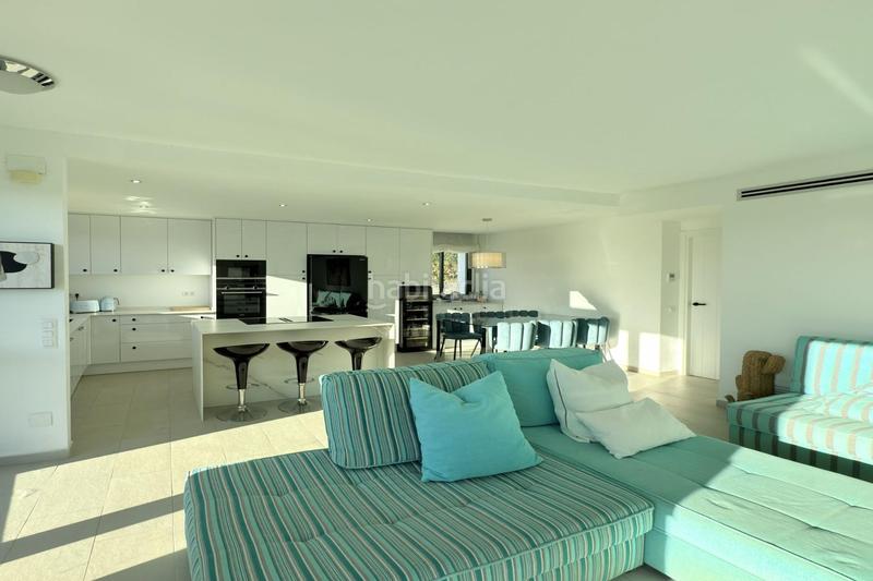 Foto 27901a0e-5d85-4a91-98fe-5c9ebb45ae49. Chalet en passeig arenal exclusiva villa de lujo en primera línea de mar en Ampolla (L´)
