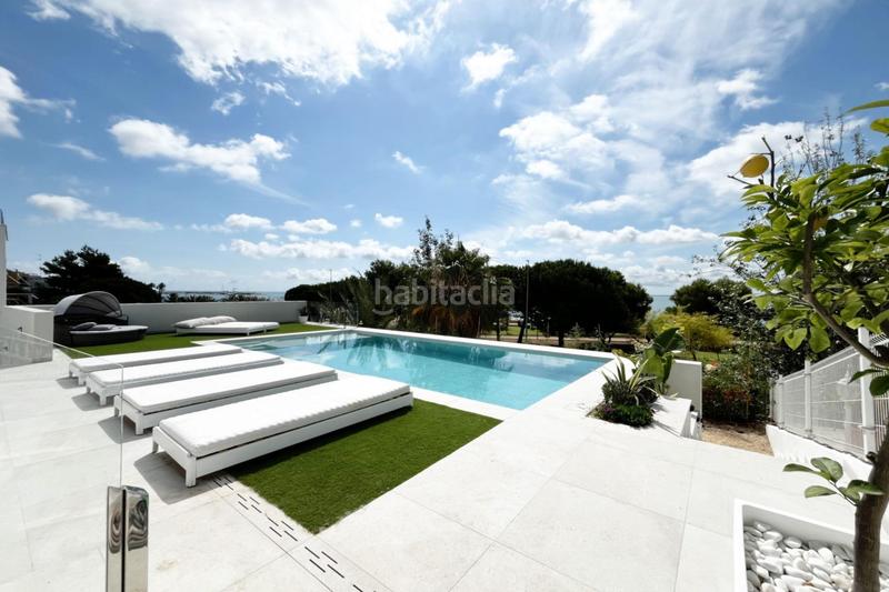Foto 33191474-b4a1-4166-bf67-d094db0e9675. Chalet en passeig arenal exclusiva villa de lujo en primera línea de mar en Ampolla (L´)