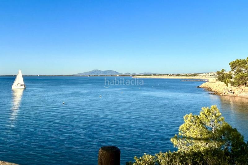 Foto 3c9787ae-2de5-4294-8d58-a1e20bc0457e. Chalet en passeig arenal exclusiva villa de lujo en primera línea de mar en Ampolla (L´)