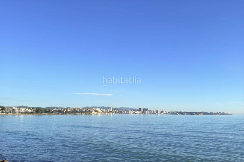 Foto 40c7a075-29e6-4afb-b677-8f7cc07fd860. Chalet en passeig arenal exclusiva villa de lujo en primera línea de mar en Ampolla (L´)