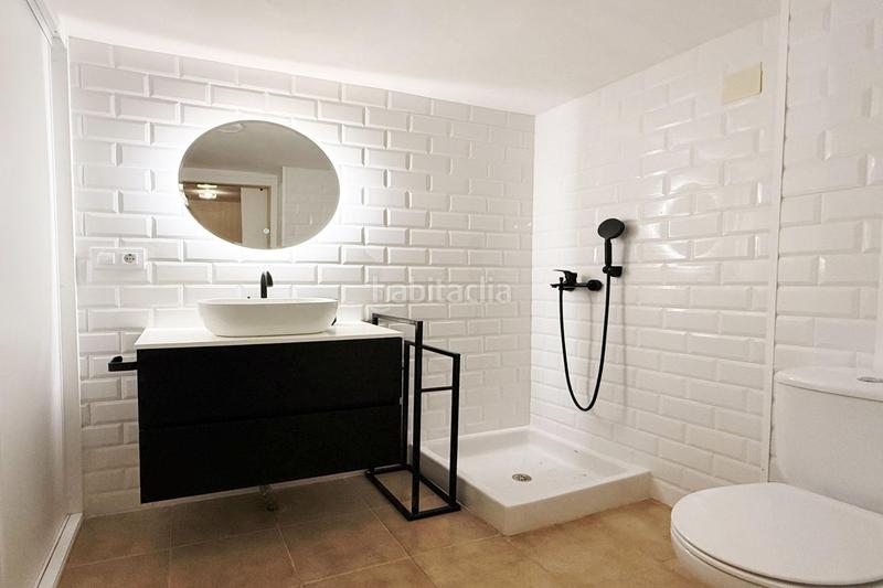 Foto ee138b17-5138-47d7-bd49-02ff32a77153. Chalet en passeig arenal exclusiva villa de lujo en primera línea de mar en Ampolla (L´)