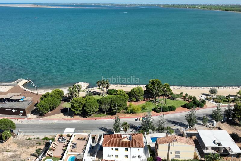 Foto f1cd87e2-d640-4172-8de4-3ccd6aa4d3f3. Chalet en passeig arenal exclusiva villa de lujo en primera línea de mar en Ampolla (L´)