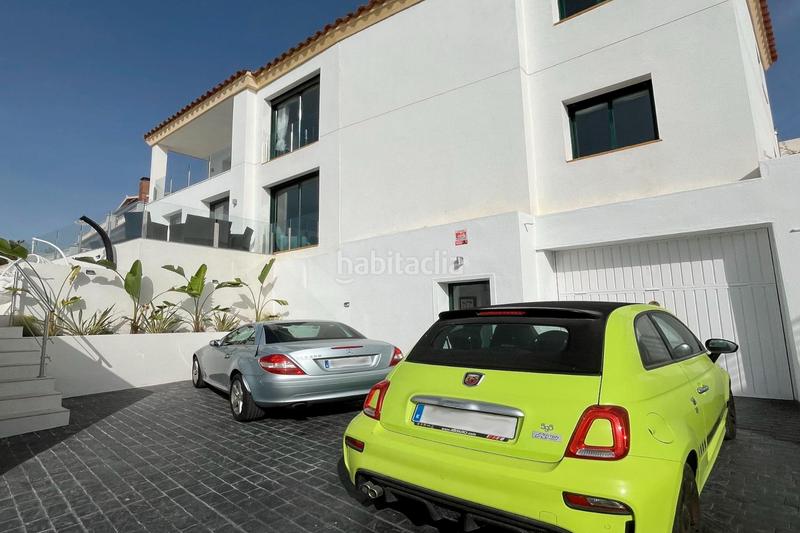 Foto feb5e0f6-7db0-425d-b84a-76086ddac789. Chalet en passeig arenal exclusiva villa de lujo en primera línea de mar en Ampolla (L´)