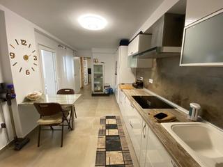 House in Grau - Quintanes. Casa  centrica